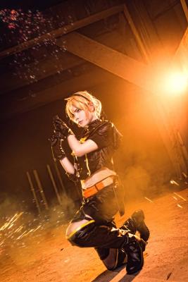 镜音双子-病毒猎人cosplay-萌图百科