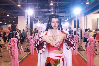 one piece海贼王女帝汉库克cos-萌图百科