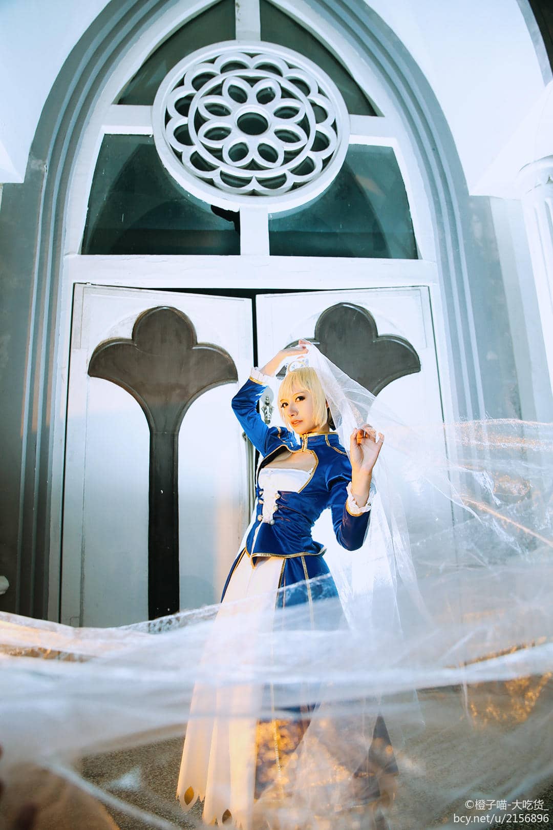 saber蓝战cosplay 请问您就是我的master么-萌图百科