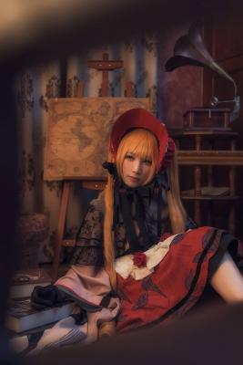蔷薇少女真红cosplay-萌图百科