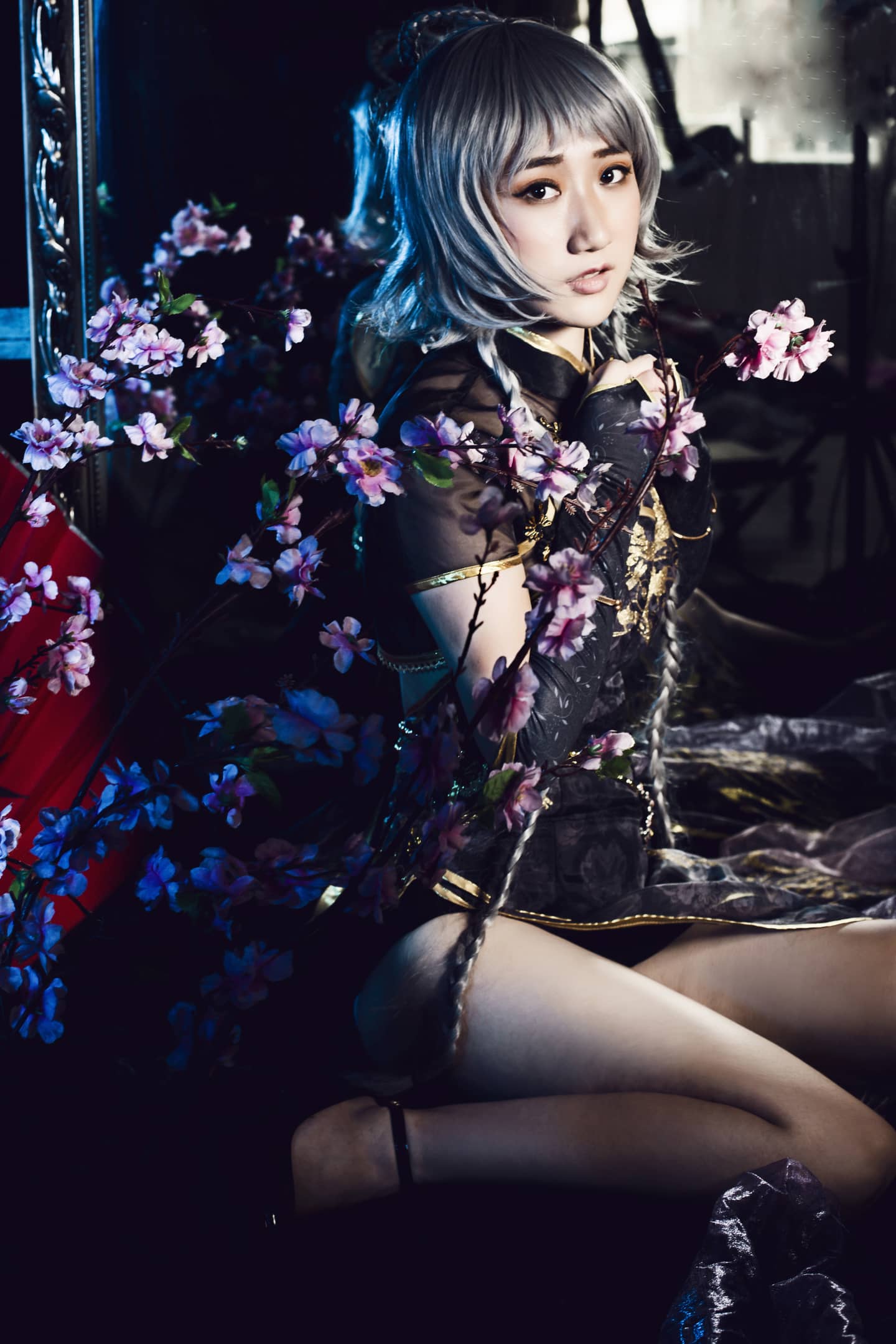 洛天依金丝雀暗黑COSPLAY-萌图百科