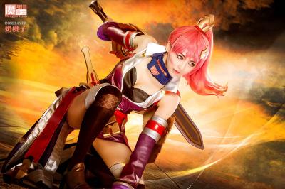魔导士联合电竞美女解说奶桃子出品王者荣耀花木兰COSPLAY-萌图百科