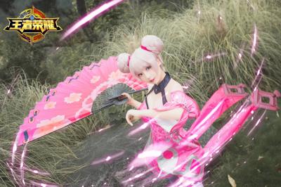 小乔cosplay “小乔最喜欢你了”-萌图百科