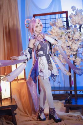 《崩坏：星穹铁道》符玄cosplay-萌图百科