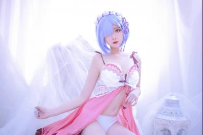 从零开始的异世界生活 蕾姆睡衣cosplay-萌图百科