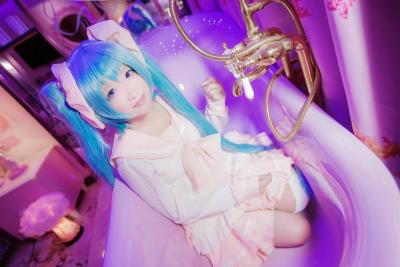TYA事务所 初音 lots of laugh-萌图百科