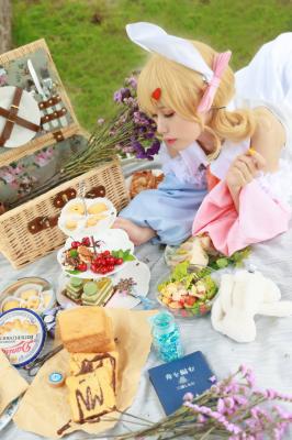 見失ったウサギと森 镜音铃cosplay-萌图百科