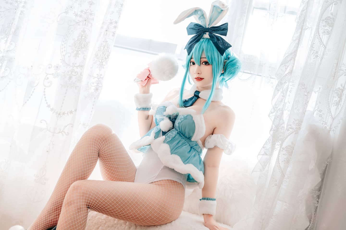《初音未来》兔女郎cosplay-萌图百科