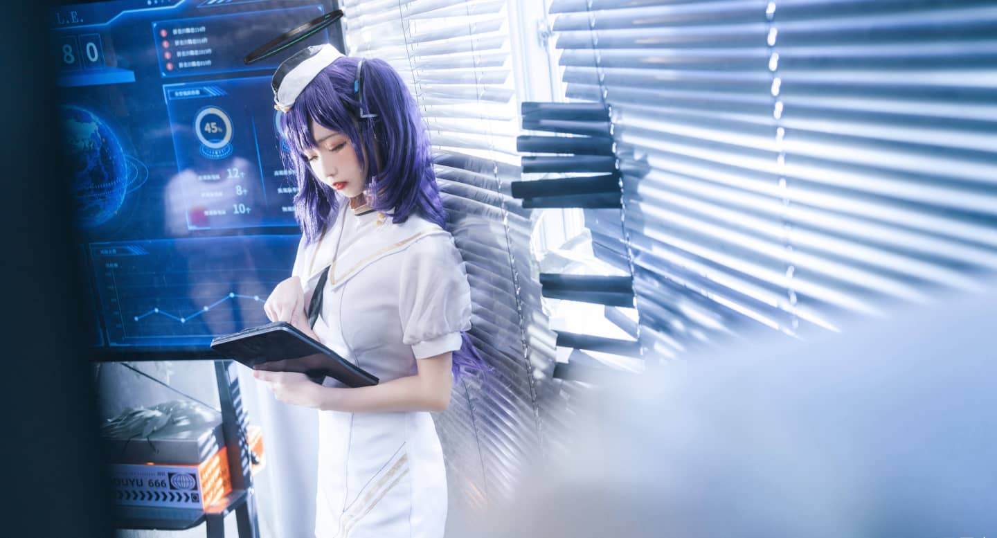 《蔚蓝档案》早濑优香cosplay-萌图百科