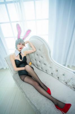 英雄联盟   兔女郎瑞雯cosplay-萌图百科