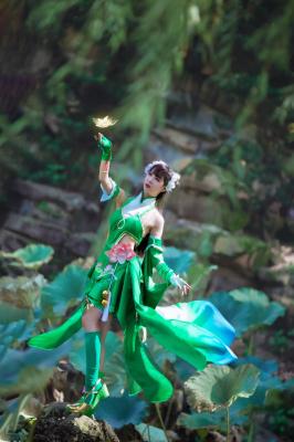 碧瑶·贺岁cosplay-萌图百科