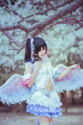 妮可白色情人节cosplay-萌图百科