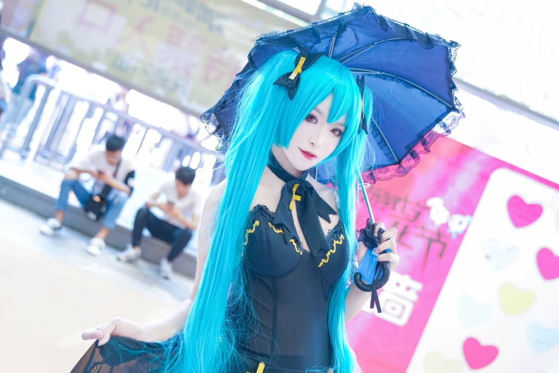 吸血鬼miku-萌图百科