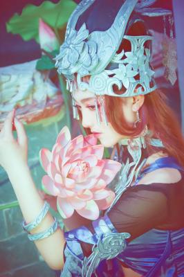 剑网三  破军五毒cosplay 蛊为画-萌图百科