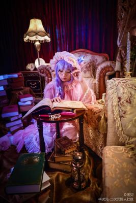 帕秋莉·诺蕾姬cosplay-萌图百科