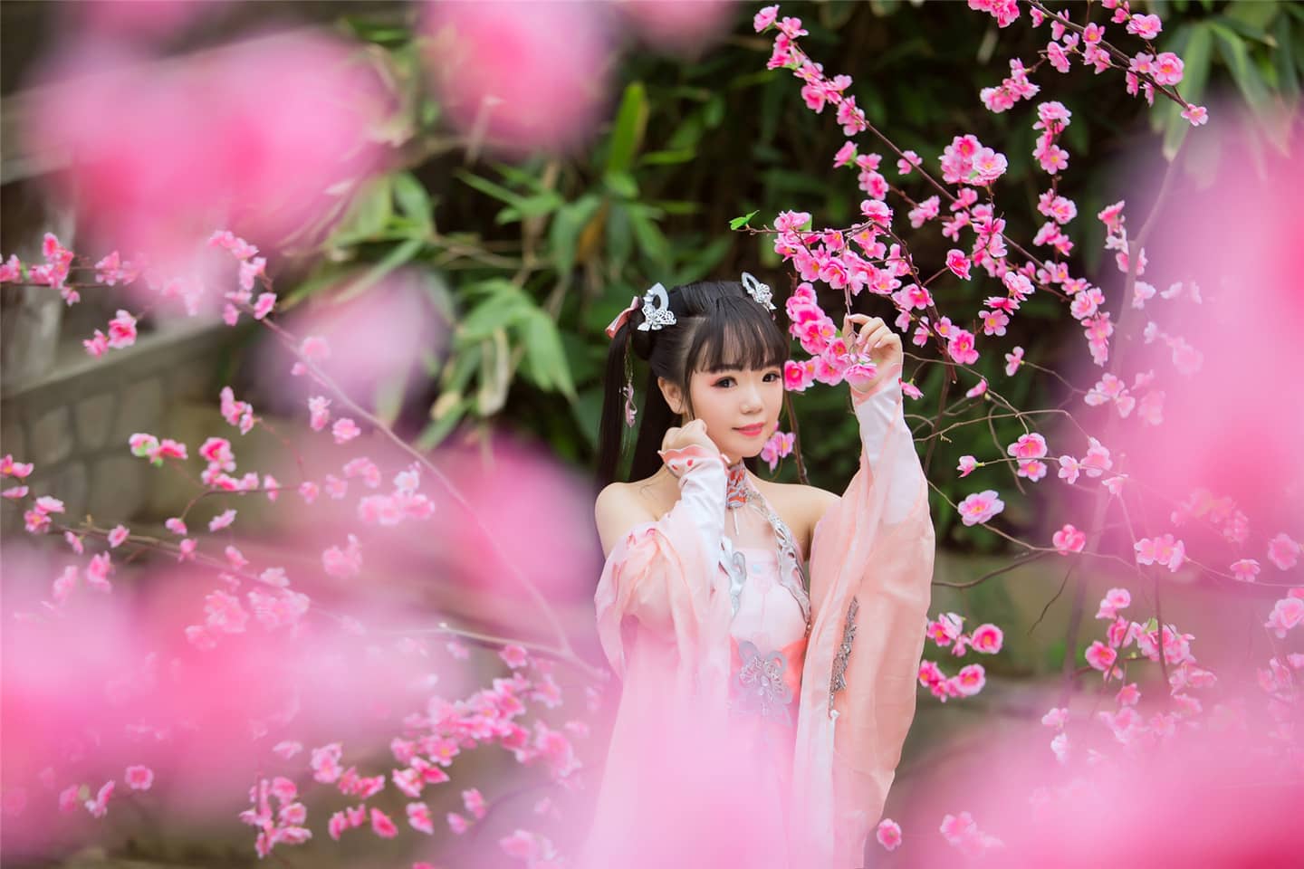 剑侠情缘网络版叁七秀萝莉Cosplay-萌图百科