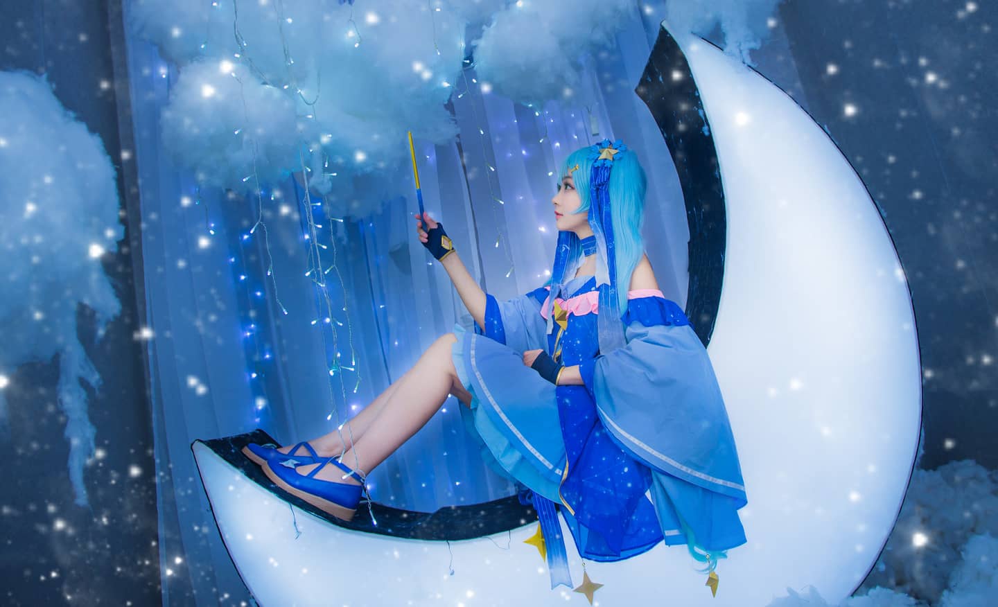 Miku星与雪的公主cosplay-萌图百科