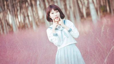 jk私影,少女心爆棚的粉色的草!-萌图百科