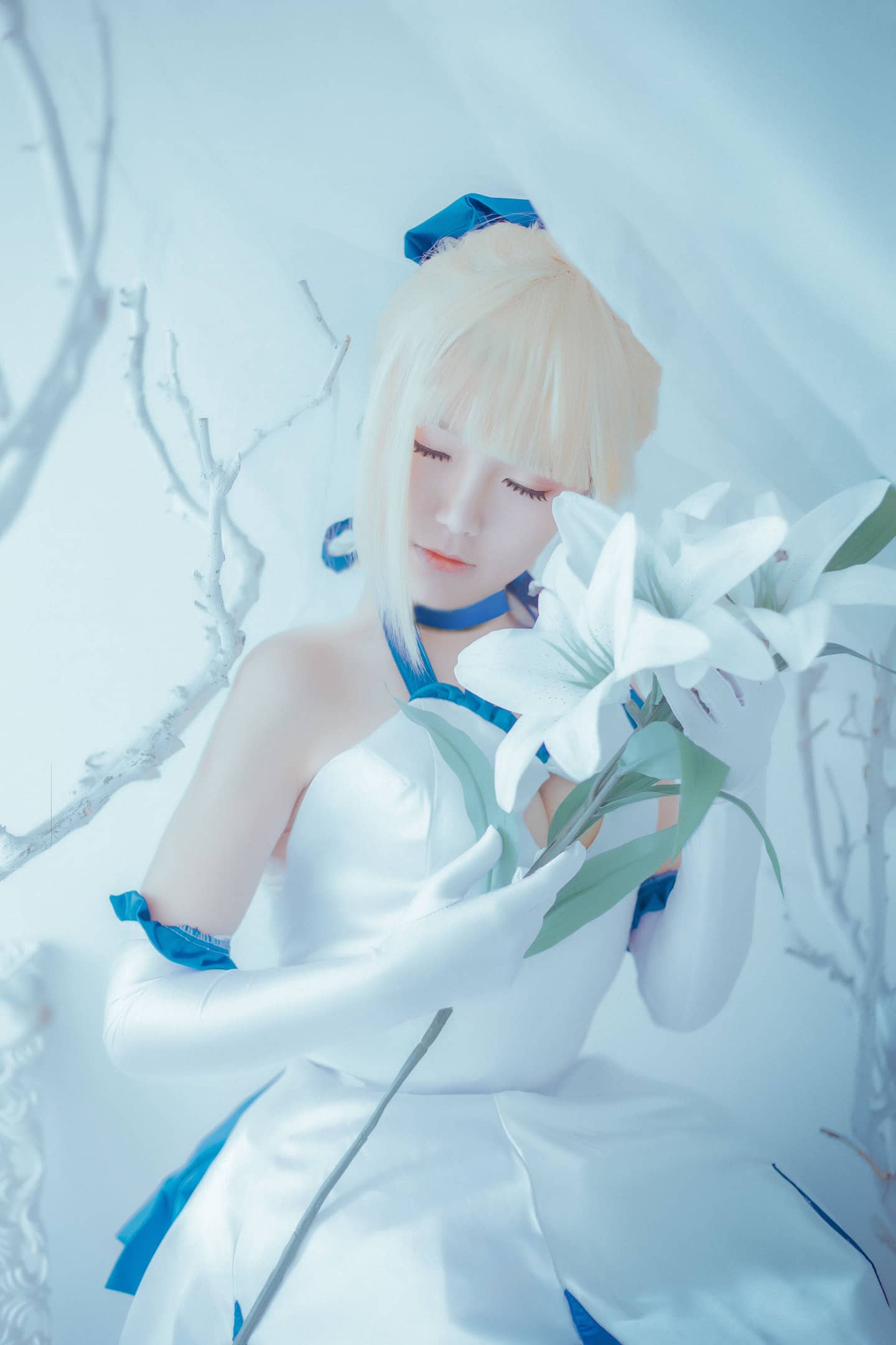 saber lily蓝百合cosplay-萌图百科